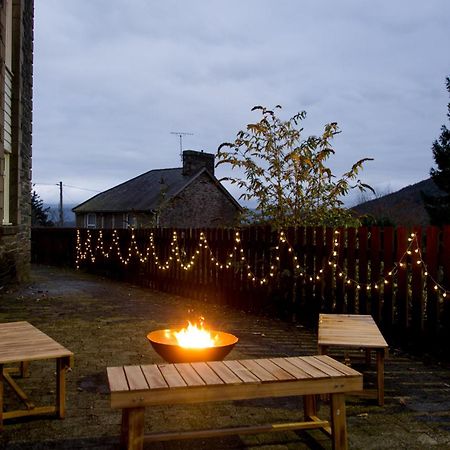 Luxury Home 10 Min To Snowdonia Football Table Tremadog Exterior photo