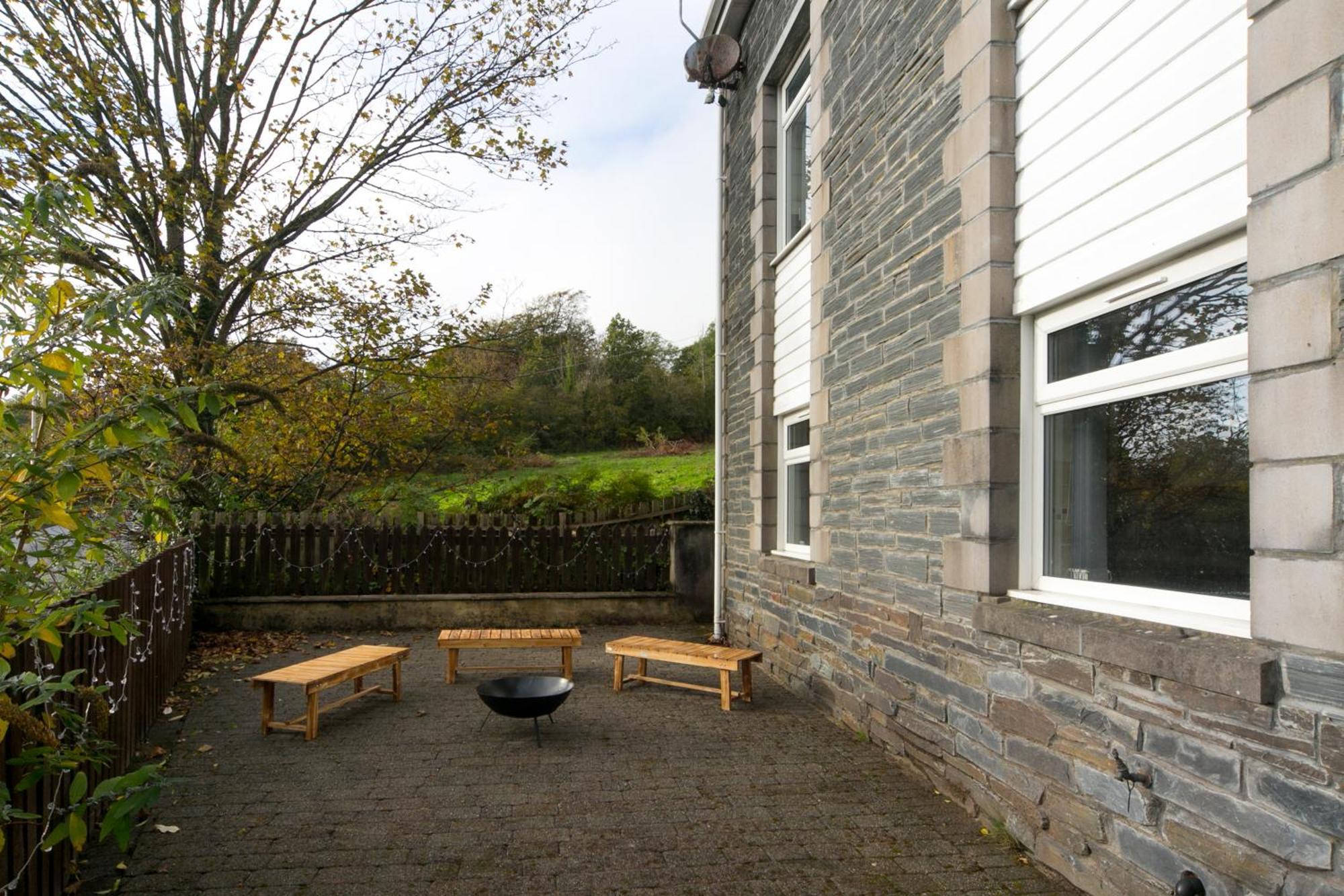 Luxury Home 10 Min To Snowdonia Football Table Tremadog Exterior photo