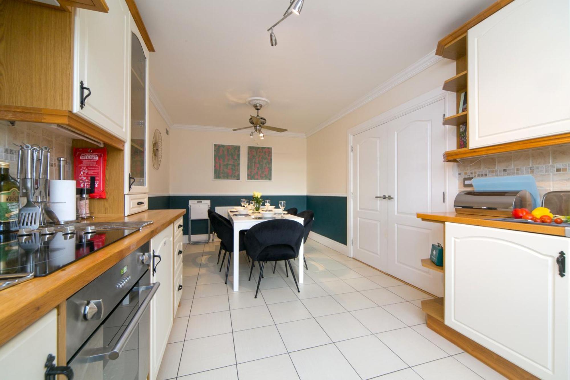 Luxury Home 10 Min To Snowdonia Football Table Tremadog Exterior photo